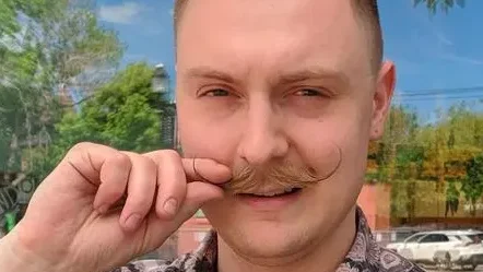 Waxed Flat-Curl Handlebar
