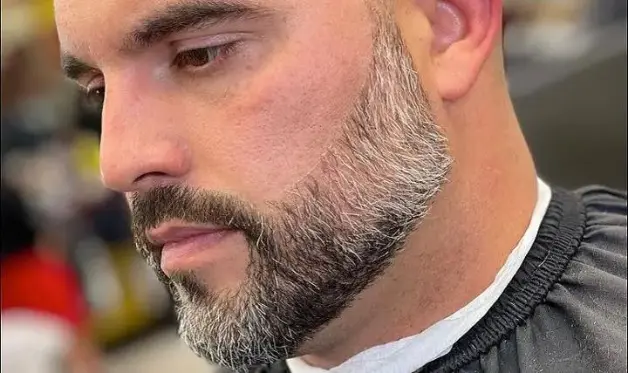  Short Boxed Beard